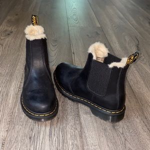 BRAND NEW Dr. Martens Chelsea boots! Size 8 never been worn